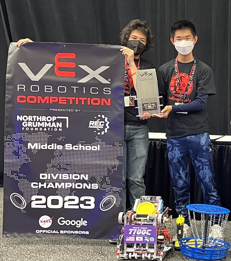 Rolling Robots VEX Robotics Team won Division Champion at VEX Worlds